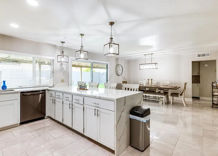Ferienhaus Backyard Oasis! Family-friendly Retreat *